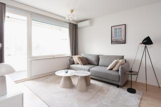 Tyylikäs ja valoisa kaksio keskustan tuntumassa - 9