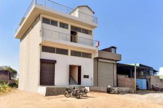 Hotel O Pushp Niwas - 3