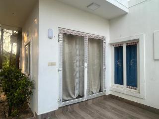 Sunny Beach House - 0