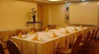 Planta Centro Bacolod Hotel & Residences - 9