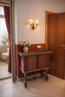 Dimora delle Camelie - Historic Rooms & Suites - 4