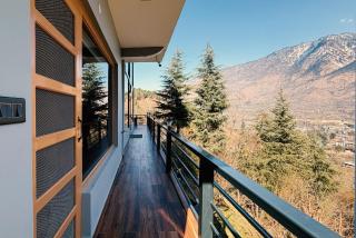 Kith & Kin Glass House - 6