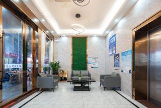 Medo Boutique Hotel Shenzhen Bao'an Airport Gushu Metro Station Branch - 3