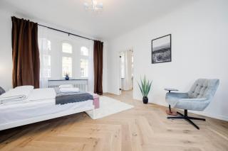 B68 Apartment 29 - 5