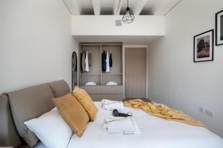 1BR Flat above MK Central Train Stаtion and Free Parking - 1