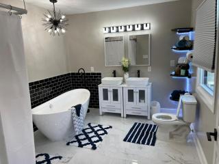 luxurious 5-bedroom apartment near Washington DC - 3