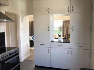 Tauranga Home & Flat for Groups - Limited Specials - 7