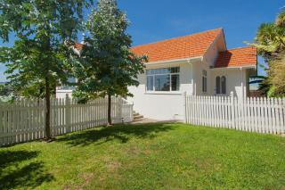 Tauranga Home & Flat for Groups - Limited Specials - 6