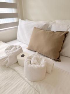 Shore3 Residences RM 1262 Spacious Big Cut Unit by Prime Stay MOA - 3