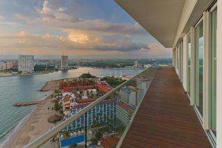 Luxury Oceanview Condo at Icon Vallarta - 5