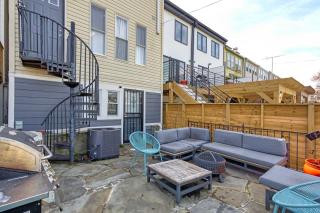 Large Petworth Home - Ideal for Groups and Easy DC Access - 2