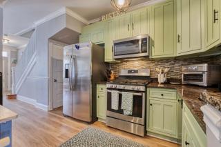 Large Petworth Home - Ideal for Groups and Easy DC Access - 4