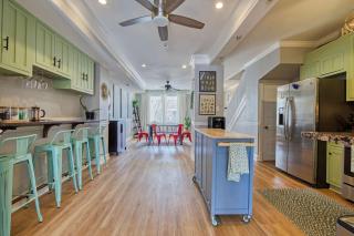 Large Petworth Home - Ideal for Groups and Easy DC Access - 3