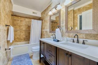 Large Petworth Home - Ideal for Groups and Easy DC Access - 4