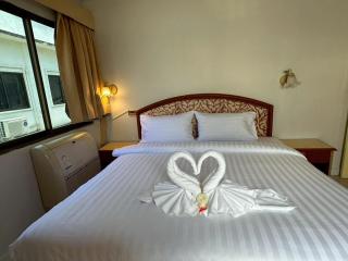 Baan Smile - Patong Beach - 0