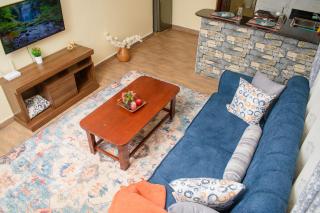 Cozy 1 Bedroom, Steps to Rupa Mall & City Center - 9