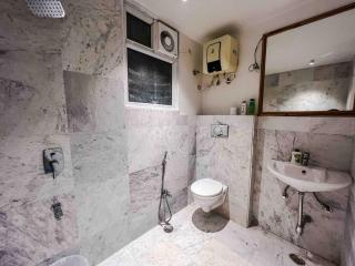 One Uptown 203 modern 1 BHK loft - 4