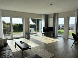 Ferienwohnung mit Terrasse und eigenem Garten in Ortsrandlage - 8