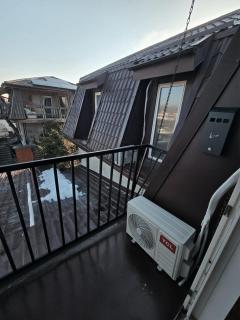 WoodNest - 3 Bedrooms Home - Free Parking - 9