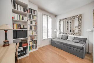 100m apt with terrace in St-Cloud - 0
