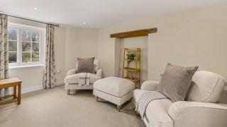 The Snug at Arlington Mill - 2