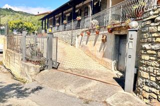 Relax among the olive trees and the sea - 9