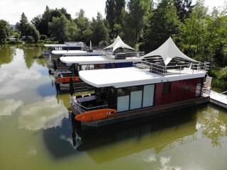 Floatinghouse Scarlett - LP5 - 1