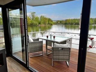 Floatinghouse goldene Flunder - LP8 - 1