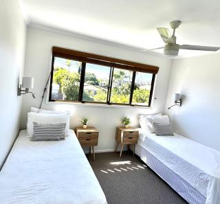 Waterfront Retreat Mooloolaba - 9