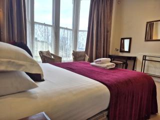 2 Bed in Ilfracombe oc-oedge - 2