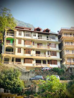 Himnest - Rāmpur - 0