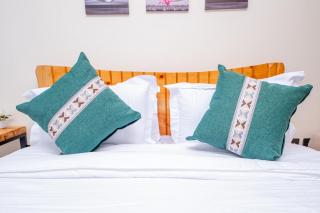 Skylax Stays at Balozi Suites , King Bed ,A Free Airport Pickup - 5