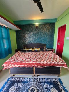 Batohi hotel cafe & Restaurant - 2