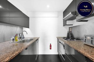 Large Industrial Style 2 Bedroom Apartment Short Term Rental & Flexible Renting Canary Wharf With Free WiFi - Londen - 7