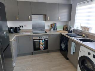 Brand new holiday home, sleeps 5, Westward Ho! - 2
