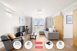 2 Bedroom Apartment Short Term Rental & Flexible Renting Canary Wharf With Free parking and Free WiFi - Londen - 0