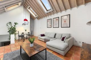 Cozy Private 1-Bedroom Apartment Short Term Rental & Flexible Renting Hoxton With Free Wifi - 6