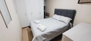 Modern two bed and two bath apartment on Av Arequipa bordering San Isidro - 3