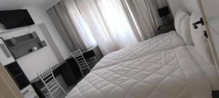 Luxury Apartment at Unique opposite Palas with Parking - 6