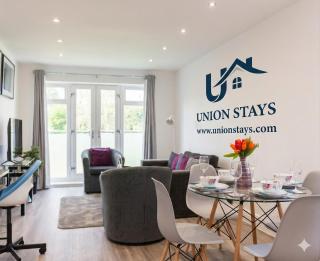 Hatfield Gem - 1 Bed with FREE Parking near Uni, Business Park & City Center, Big savings on Longer Stays - 0