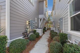 Don't Worry - Beach Happy! - 4