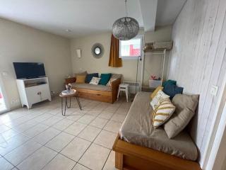 Appartement T2 avec Terrasse, Piscine, Parking et Accueil Chaleureux à Moliets - FR-1-379-144 - 9