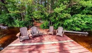 Cozy Spacious Cottage on Private Island for an Unforgettable Family Adventure on Brantingham Lake, New York - 4