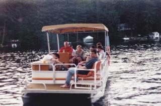 Cozy Spacious Cottage on Private Island for an Unforgettable Family Adventure on Brantingham Lake, New York - 1
