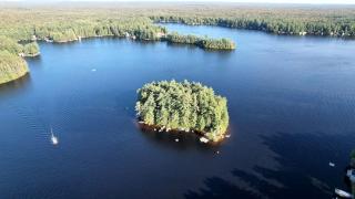 Unique Floating Home on Private Island for a Memorable Romantic Escape on Brantingham Lake, New York - 7