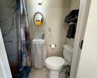 Cozy Tiny House with Hammock Patio near Bath Lake in Medicine Park, Oklahoma - 6