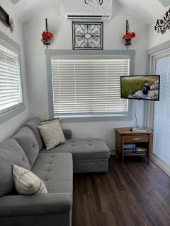 Stargazing Tiny Home with Private Deck & Hot Tub near Zion National Park, Apple Valley, Utah - 5