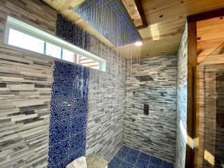 Luxury Aviation-Themed Mountain Cabin Near Broken Bow Lake | Broken Bow, Oklahoma - 1