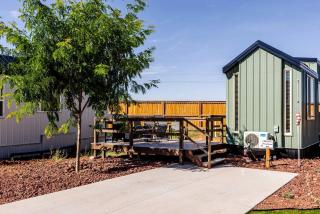 Tiny Home Escape: Experience Southern Utah and Zion National Park in One Trip - 8