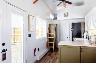 Tiny Home Escape: Experience Southern Utah and Zion National Park in One Trip - 6